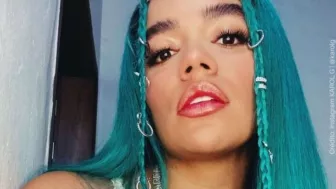 Karol G de cerca..jpg