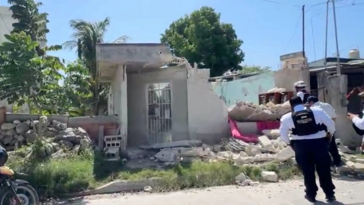 Colapsa techo de una casa en Campeche y moviliza a la policía; ¿Hay heridos?