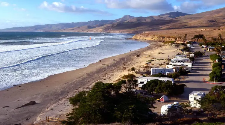 es Jalama Beach County Park con su reluciente paisaje y admirable belleza natural en California
