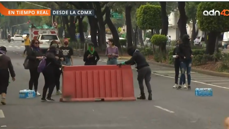 bloqueo-rio-de-la-loza-mujeres