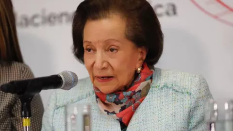 Muere Ifigenia Martínez a los 94 años