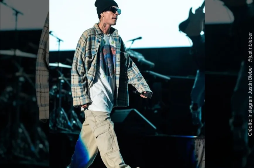 Justin Bieber con lentes.jpg