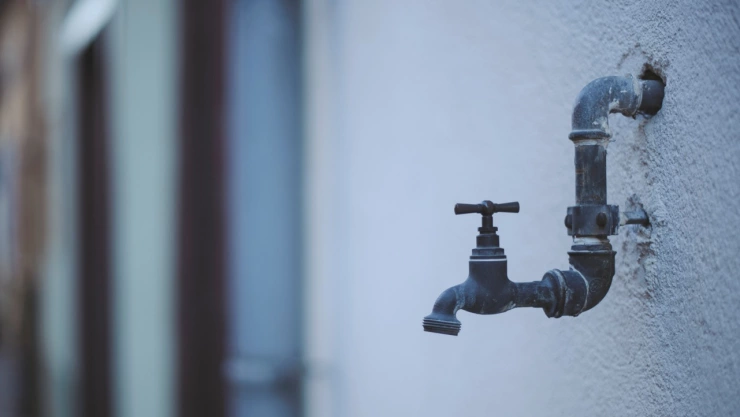 Las siguientes colonias amanecieron sin agua o con problemas en Guadalajara