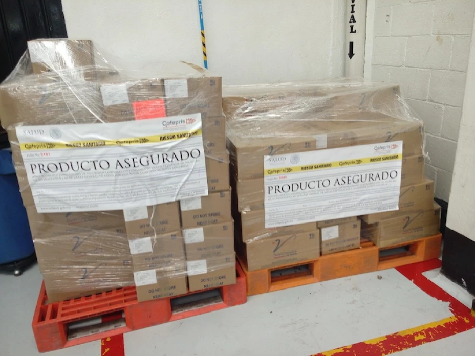 Aseguran cosméticos