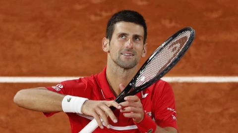Novak Djokovic avanza a la gran final del Roland Garros y buscará impedir la hazaña de Rafael Nadal
