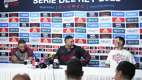 Algodoneros de Unión Laguna Pericos de Puebla LMB