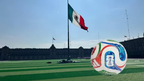 Clase de futbol más grande del mundo