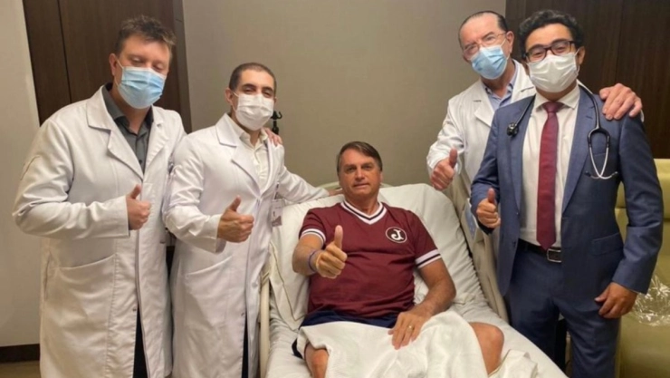 Bolsonaro hospital obstrucción intestinal