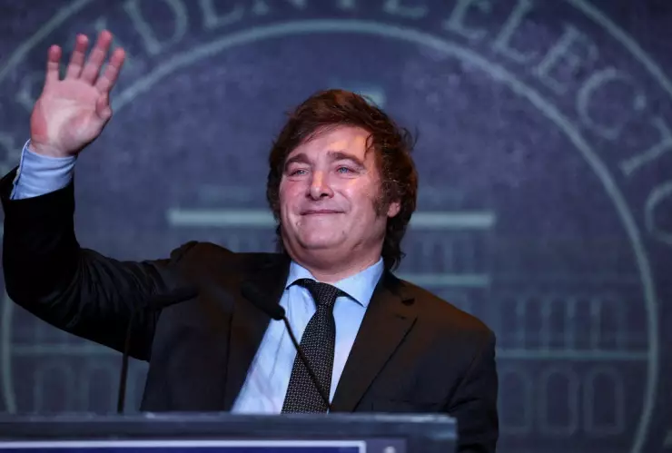 Presidente de Argentina compartió video para agradecir por un año de mandato.