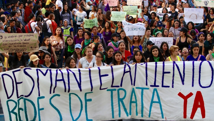 Protestan mujeres contra intentos de secuestro y violencia en la calle
