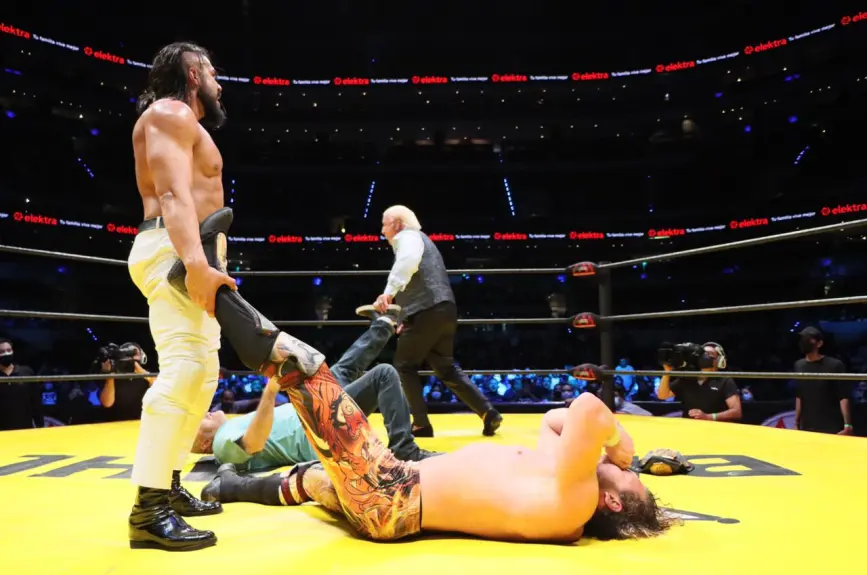Kenny Omega vs Andrade Triplemanía XXIX