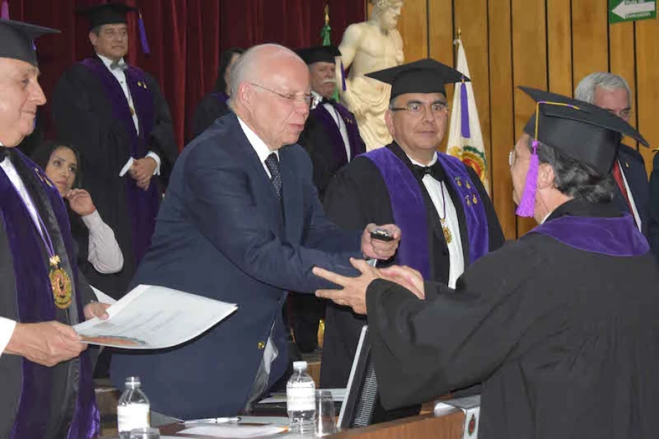 Optimismo José Narro