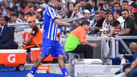 Gerardo Arteaga tras ser expulsado con Rayados