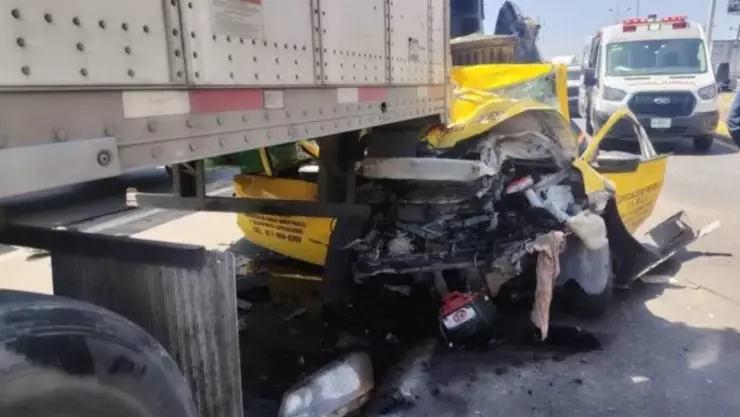 Choque múltiple en El Salto