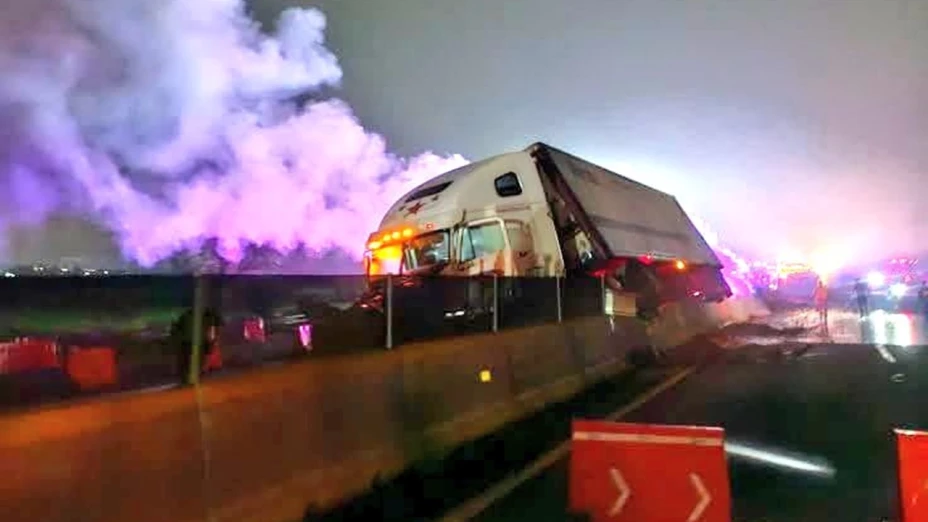 Choque en la autopista México-Puebla hoy 16 de julio