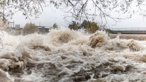 SMN indica que vaguada monzónica que se extenderá sobre el sureste y sur del territorio nacional.
