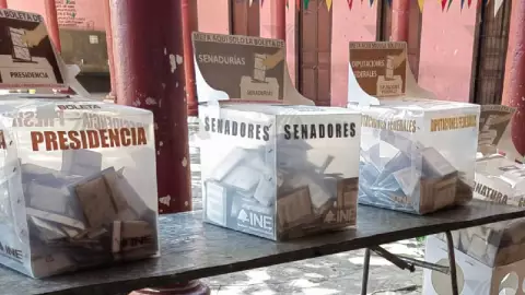 Esto pasa si entras a la casilla con tu celular en las Elecciones 2024 en Yucatán