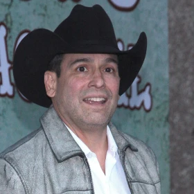 Bobby Pulido la canción que busca conquistar el fútbol mexicano