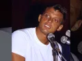 Luis Miguel bronceado.jpg