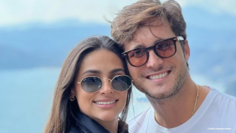 Diego Boneta y Renta Notni