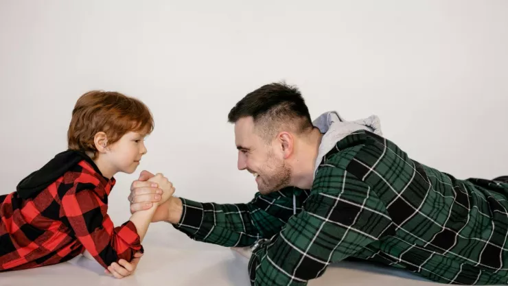 ¿Por qué los expertos coinciden en que los niños están mejor cuidados por un padre soltero?
