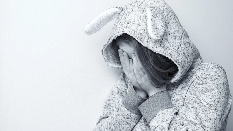 Periodos prolongados de tristeza muestran depresión, advierte académica