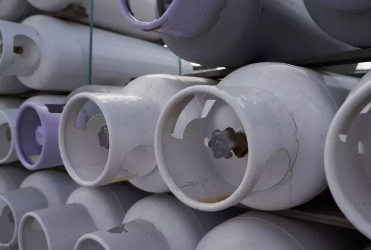 CRE publica lista de precios del gas LP