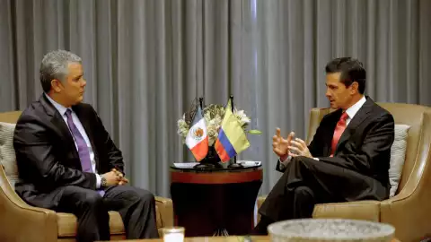 Peña se reúne con Iván Duque