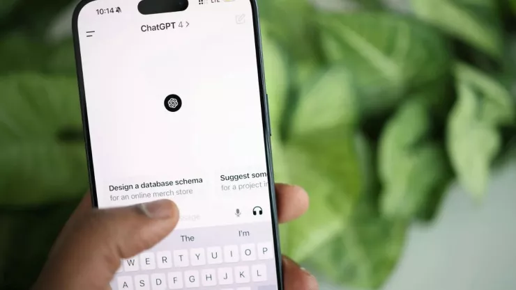 ChatGPT: Decir “gracias” cuesta millones, alerta Sam Altman