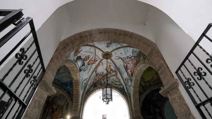 Entregan Declaratoria Patrimonio Cultural al Hospital Civil de GDL