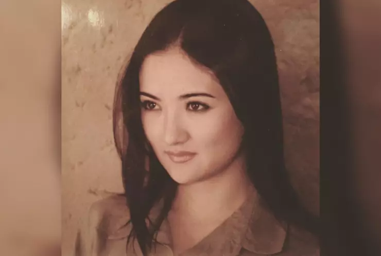 Isaveli revela que su hermana se llama Hiromi en honor a la exacadémica.jpg