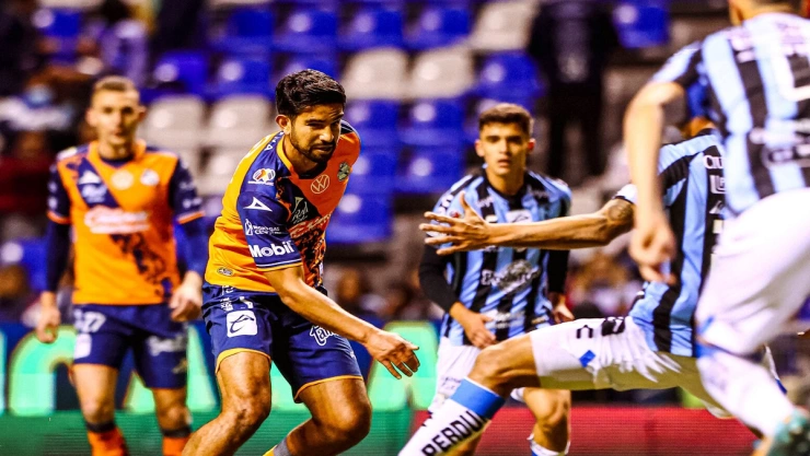 club puebla vas gallos blancos