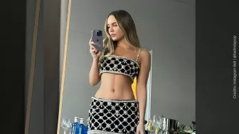 Beli foto en espejo.jpg