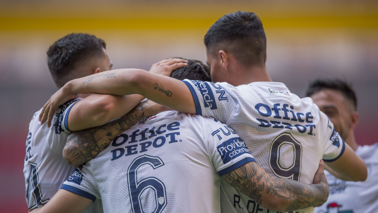 Los Tuzos de Pachuca celebran el gol