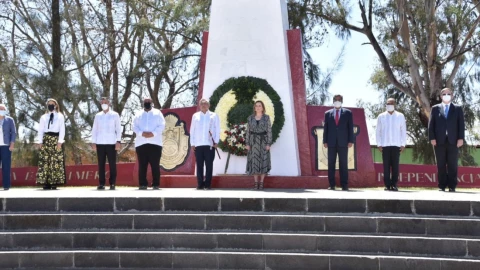 amlo vicente guerrero.jpg