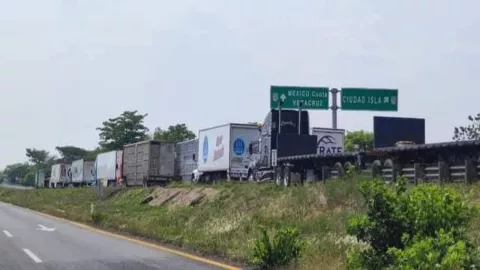 vehículos quedaron varados