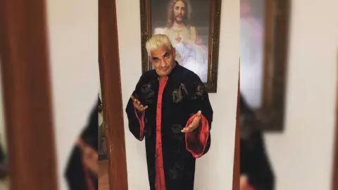 Shocker revela haberse metido con un hombre por dinero