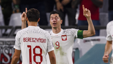 Polonia avanza a octavos de final del Mundial Qatar 2022