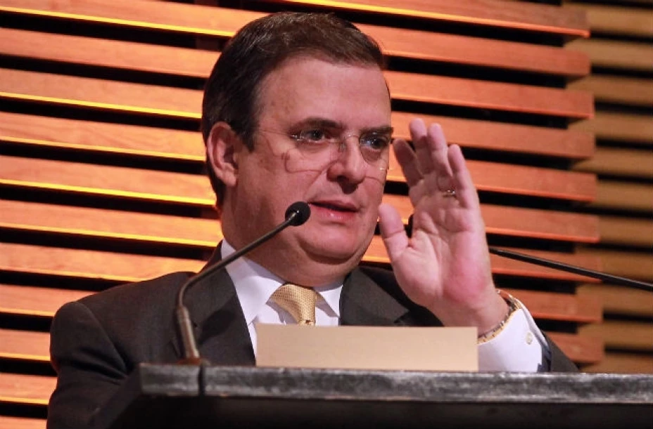 Se congregaron líderes y miembros perredistas como Dolores Padierna, Jesús Zambrano y Roberto Romero