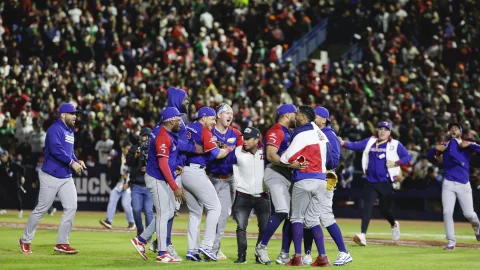 Final de la Serie del Caribe 2025 Leones de Escogido campeón, resumen del encuentro.jpg