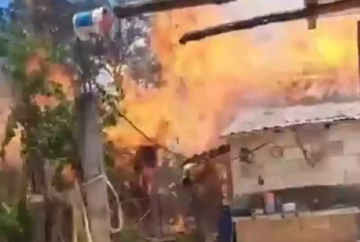 VIDEO_ Fuerte incendio en Peto ya dejó graves daños en la zona