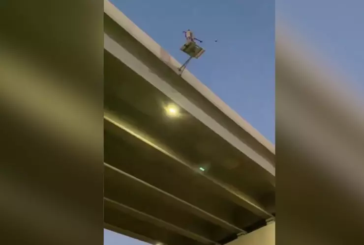 influencer Paraguay cae puente