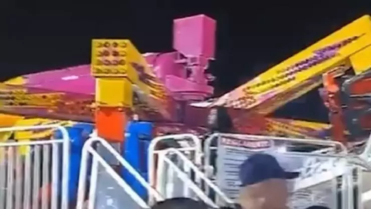 Juego mecánico se ROMPE en Sonora; atrapó a 16 personas, VIDEO