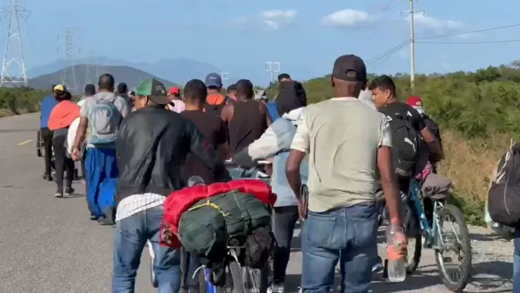 Migración masiva sacude a México: Miles de latinos cruzan hacia Estados Unidos