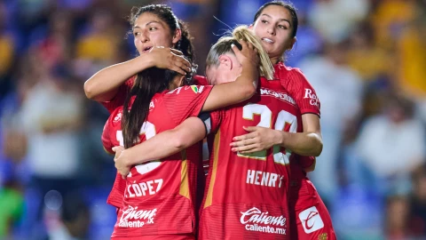 Toluca Festeja gol contra el América