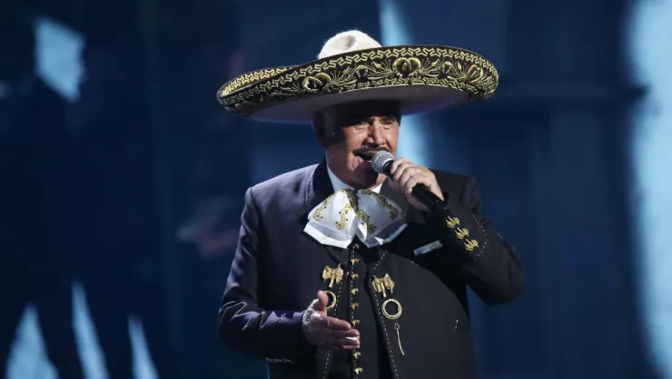 Vicente Fernández sigue en terapia intensiva: “Gracias por pedir por mí"