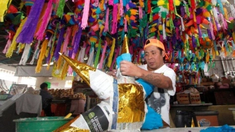 piñatas