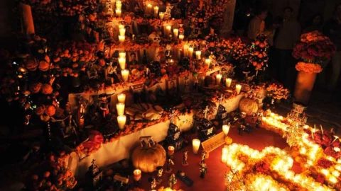 altar de Día de Muertos niveles