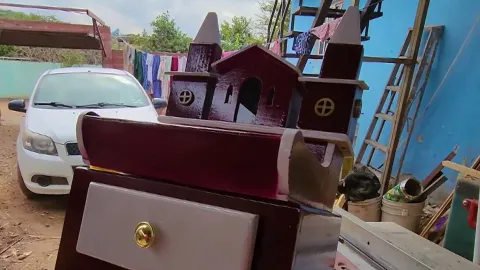 Cajas portamonedas, camiones de Culiacán