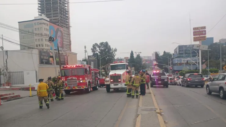Incendio en colonia Aviación de Tijuana hoy 11 de junio de 2025